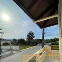 2 APARTAMENTOS COM 3 SALAS COMERCIAIS