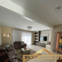 2 APARTAMENTOS COM 3 SALAS COMERCIAIS