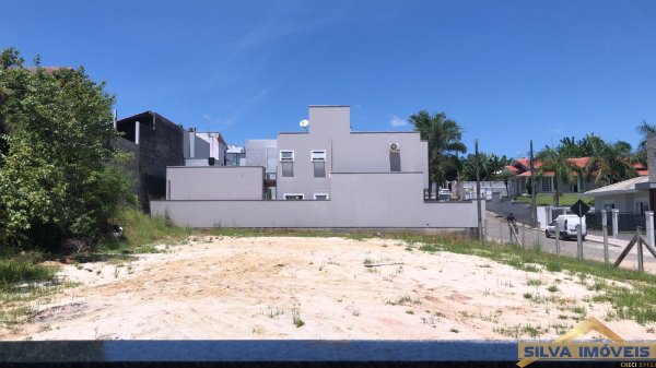 TERRENO PARA LOCAO