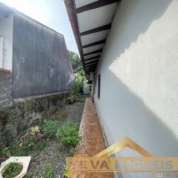 CASA NO CENTRO ALTO DE SO JOO BATISTA