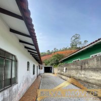 CASA NO CENTRO ALTO DE SO JOO BATISTA