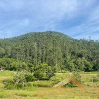 rea Rural em Canelinha