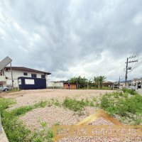 LOTE + CONTAINER 