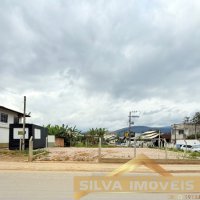 LOTE + CONTAINER 