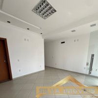 SALA COMERCIAL NO CENTRO