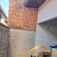 CASA A VENDA