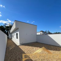 CASA A VENDA