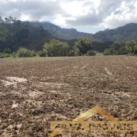 TERRENO � VENDA EM TIJUCAS!
